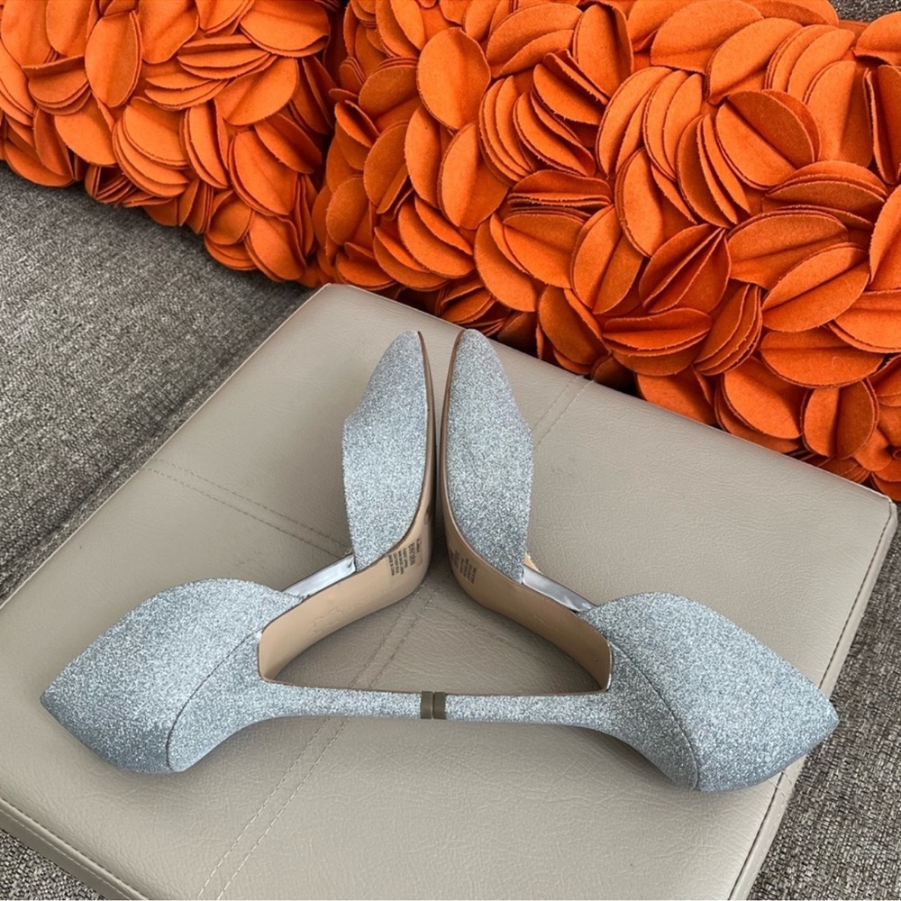 Bcbgeneration Pewter Silver Glitter Heels Size 8 … - image 5